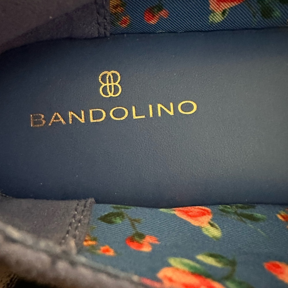 Bandolino Haryper Blue Denim Espadrille Flats with Bow NWOT - Picture 6 of 6